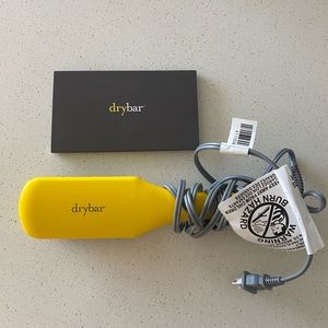 The Brush Crush Heated Straightening Brush